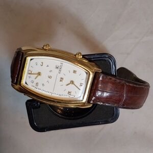 KIENZLE QUATTROLANCETTE  UNISEX VINTAGE 1960 WRISTWATCH
